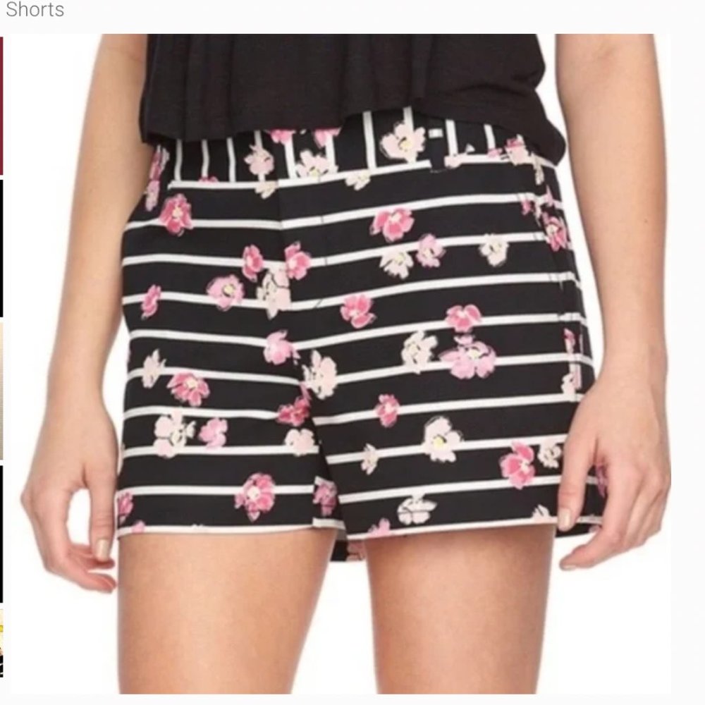 Elle Venice Striped Floral Shorts